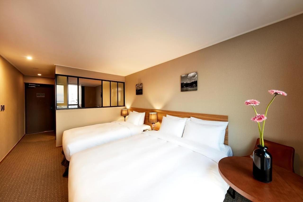 Golden Harbor Hotel Pyeongtaek Ngoại thất bức ảnh