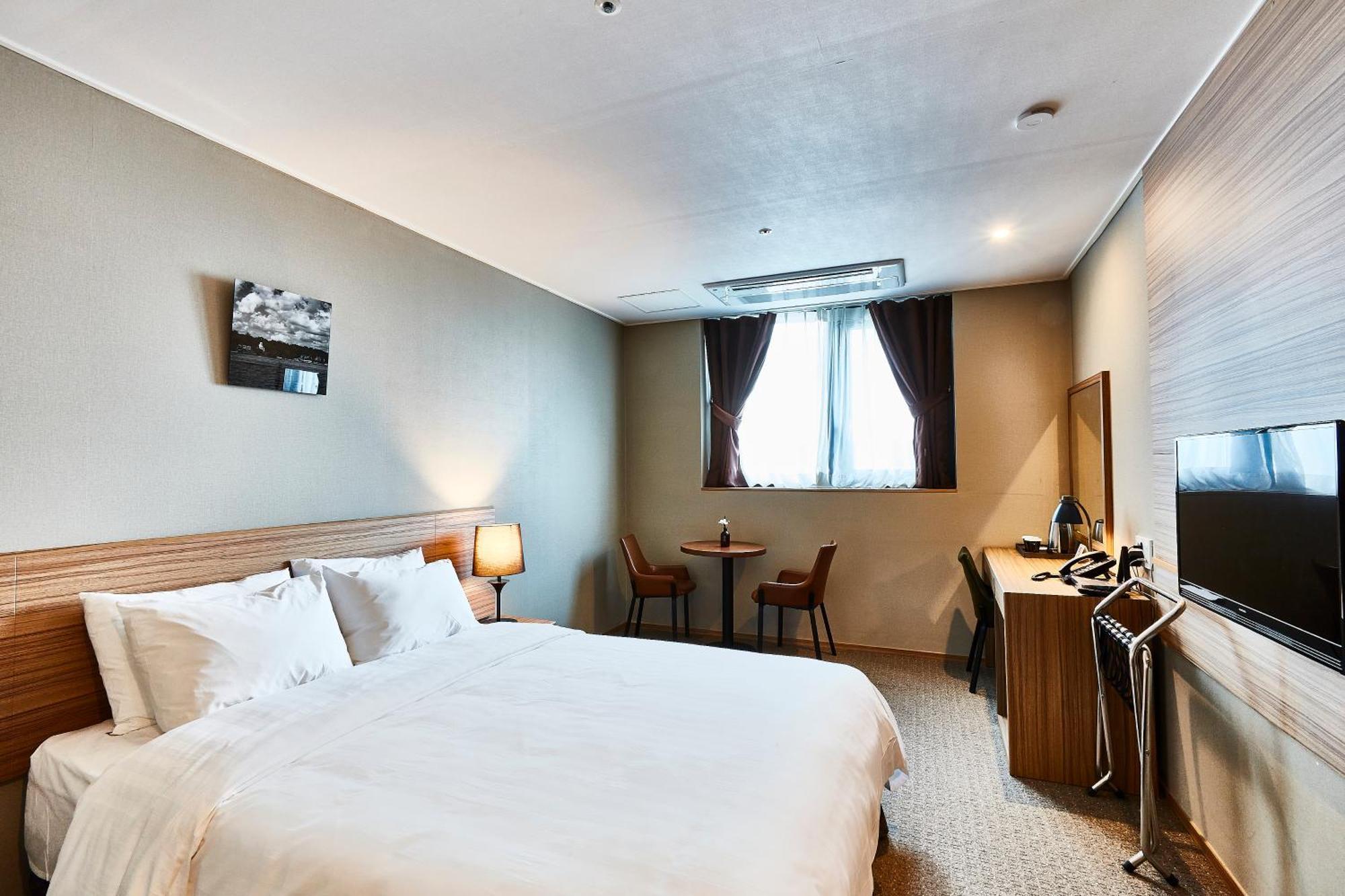 Golden Harbor Hotel Pyeongtaek Ngoại thất bức ảnh
