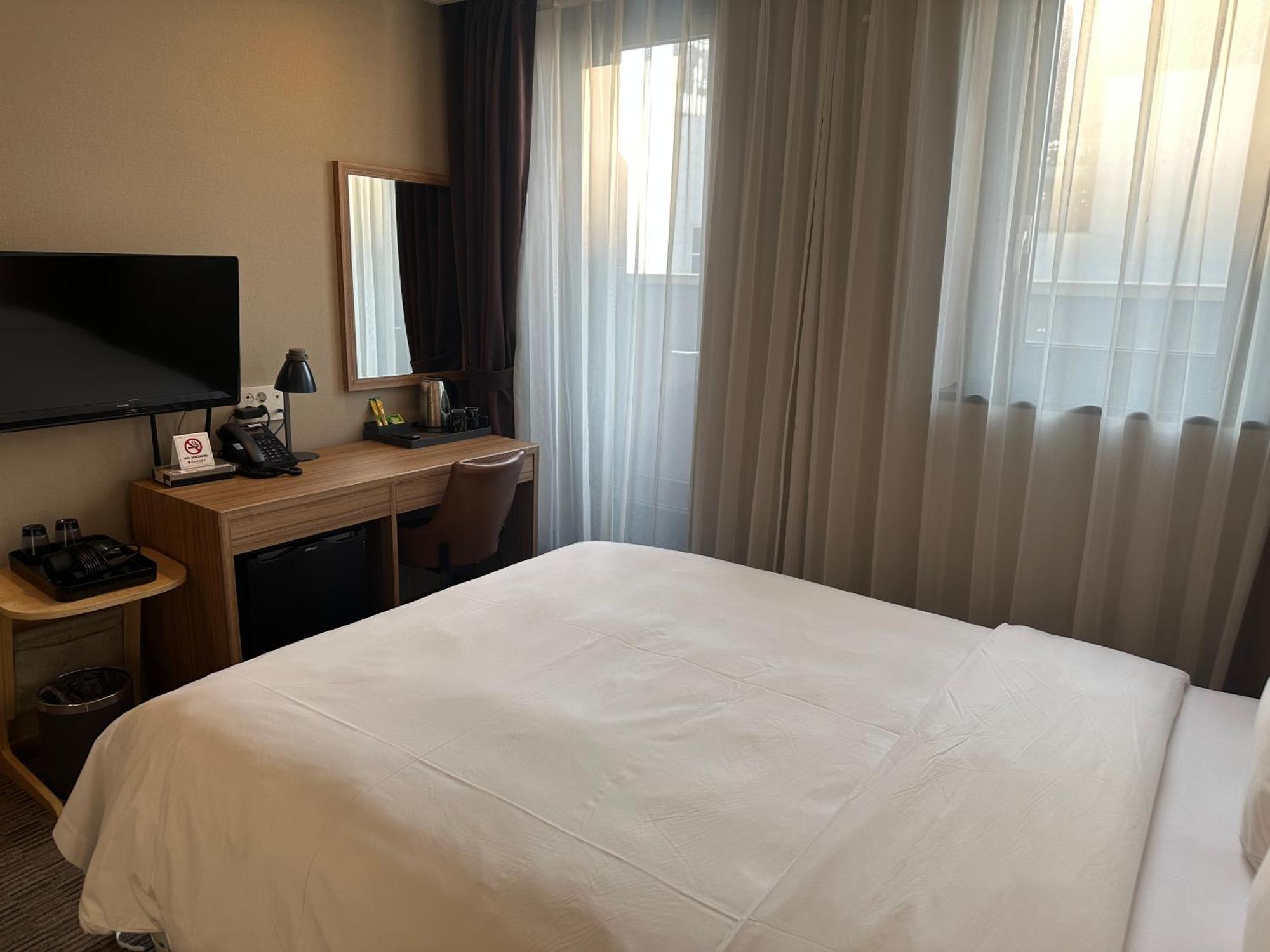 Golden Harbor Hotel Pyeongtaek Ngoại thất bức ảnh