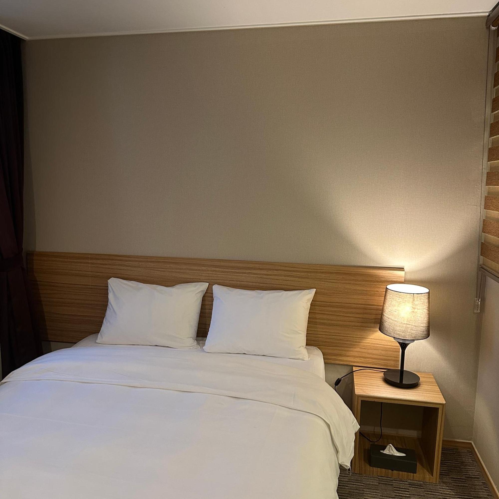 Golden Harbor Hotel Pyeongtaek Ngoại thất bức ảnh